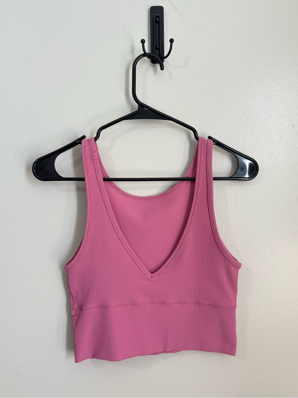 LULULEMON Ribbed Pink Crop Tank - Picture 2 of 2